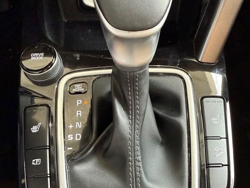 Used 2024 Kia Seltos EX FWD image 20