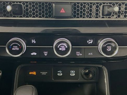 Used 2025 Honda Civic Sport image 23