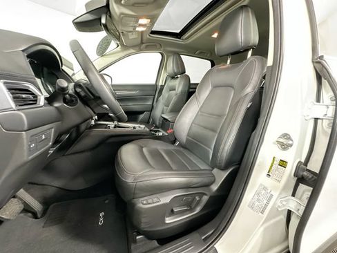 Used 2023 MAZDA CX-5 AWD 2.5 S w/ Premium Package image 4