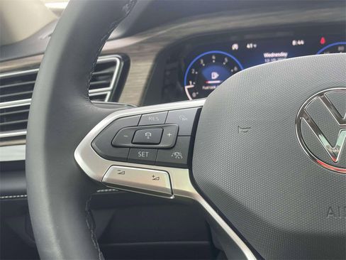 New 2025 Volkswagen Atlas SEL Premium R-Line image 23