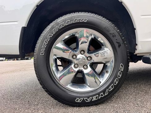 Used 2018 RAM 1500 Big Horn AWD/4WD image 33