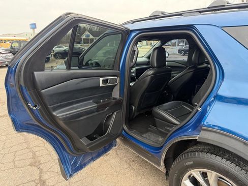 Used 2020 Ford Explorer XLT w/ Equipment Group 202A image 49