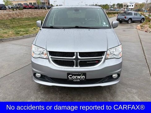 Used 2019 Dodge Grand Caravan SXT FWD image 2