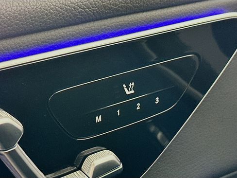 Certified 2025 Mercedes-Benz GLC 350e 4MATIC image 22