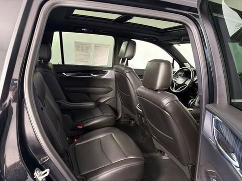 Used 2024 Cadillac XT6 Premium Luxury w/ LPO, Floor Liner Package FWD image 22