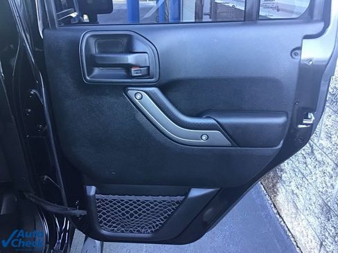 Used 2018 Jeep Wrangler Unlimited Sport S image 15