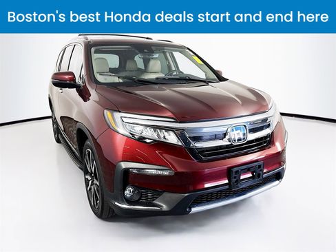 Used 2022 Honda Pilot Touring image 1