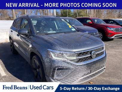 Certified 2022 Volkswagen Taos SEL w/ Panoramic Sunroof Package