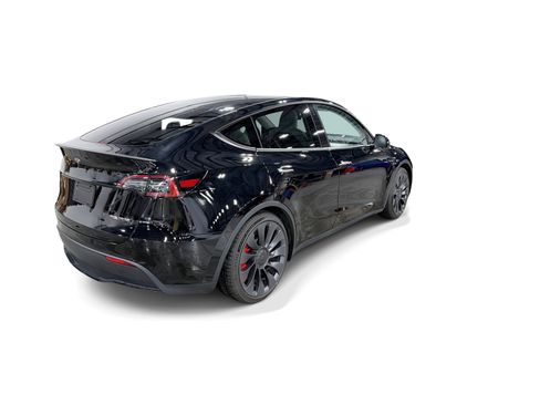 Certified 2023 Tesla Model Y Performance AWD/4WD image 6
