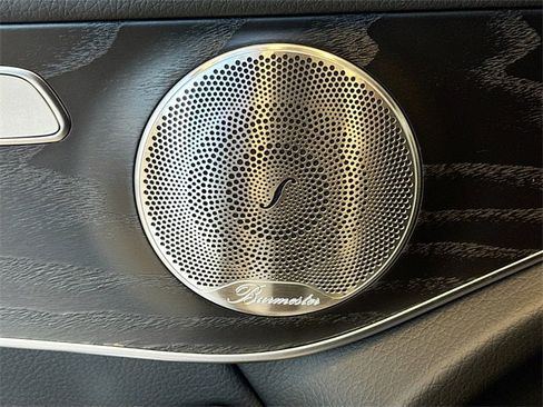 Used 2017 Mercedes-Benz GLC 300 4MATIC image 19