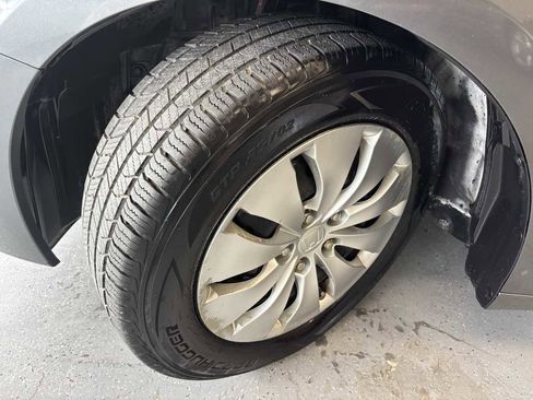 Used 2009 Honda Accord LX image 24