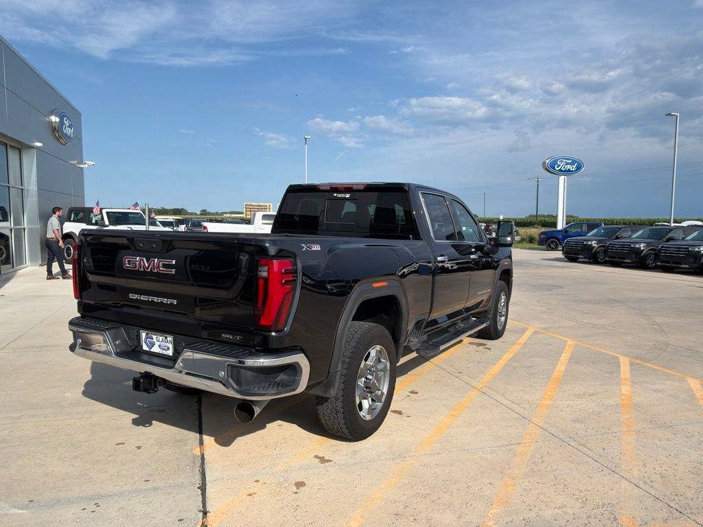 Used 2025 GMC Sierra 2500 SLT AWD/4WD image 11