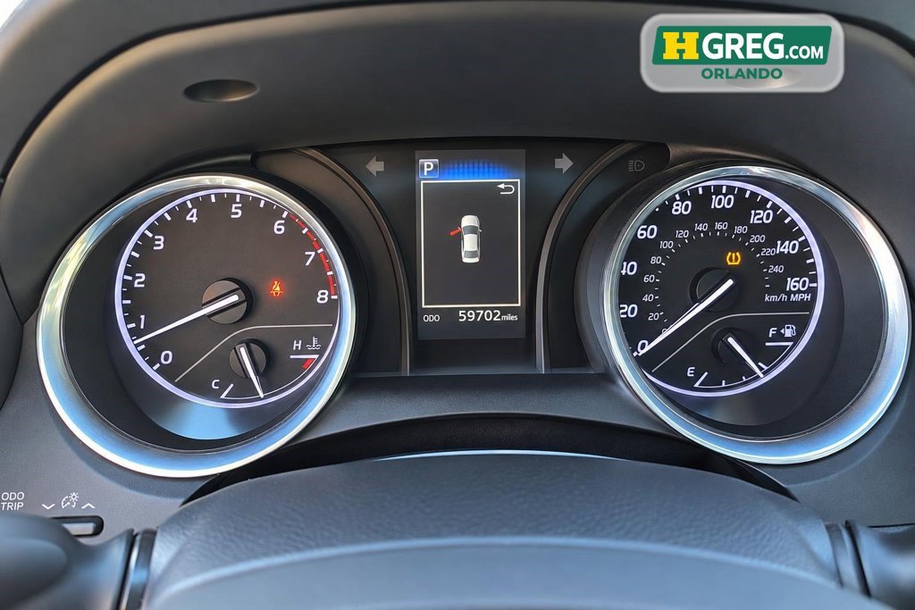 Used 2020 Toyota Camry SE FWD image 13