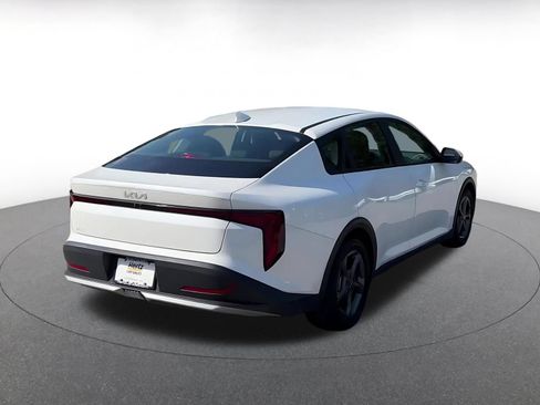 Used 2025 Kia K4 FWD image 12
