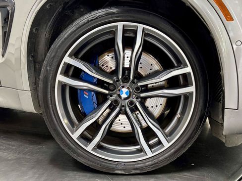 Used 2015 BMW X5 M AWD/4WD image 11