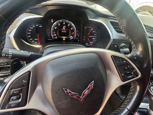 Used 2016 Chevrolet Corvette Stingray Coupe w/ Carbon Flash Badge Package RWD image 22