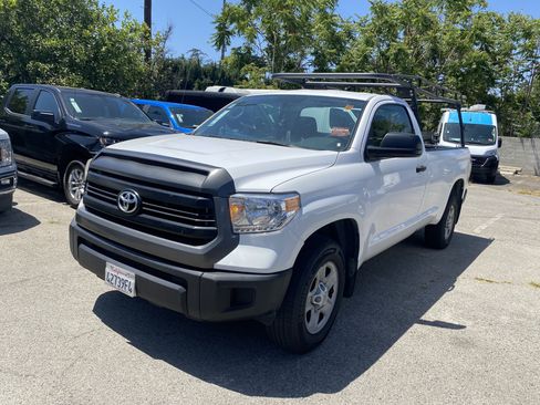 Used 2017 Toyota Tundra SR RWD image 2