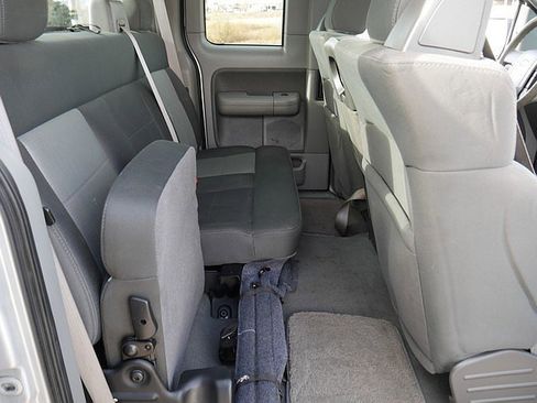 Used 2007 Ford F150 XLT image 38