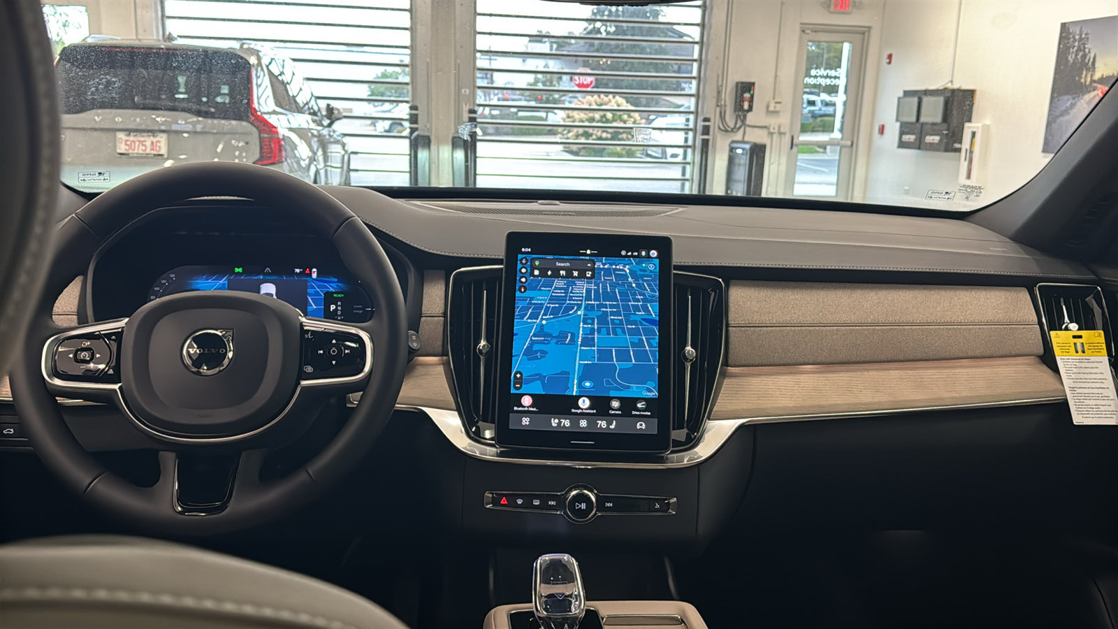 New 2027 Volvo XC90 T8 Plus AWD/4WD image 11