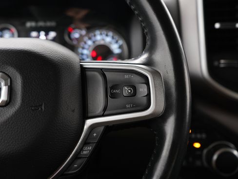 Used 2019 RAM 1500 Big Horn AWD/4WD image 24