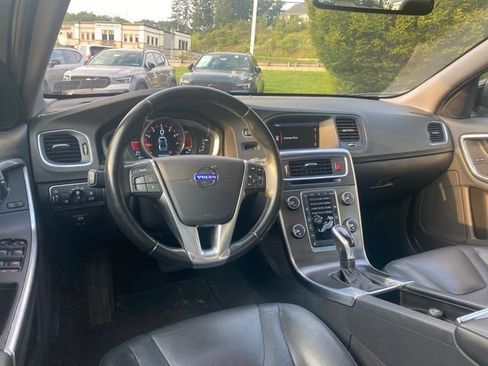 Used 2015 Volvo S60 T5 Premier Plus AWD/4WD image 9