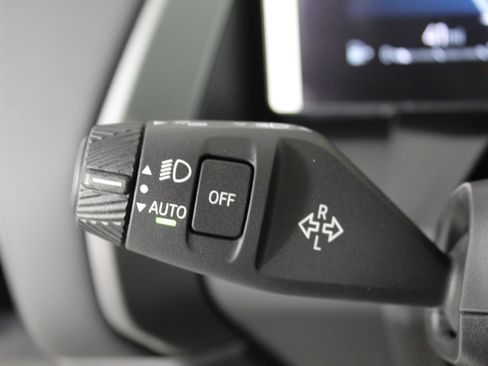 Used 2026 BMW X3 xDrive30 w/ Premium Package image 33