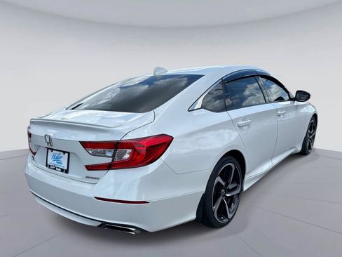 Certified 2018 Honda Accord Sport image 4
