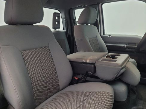 Used 2016 Ford F250 XL w/ Power Equipment Group image 21