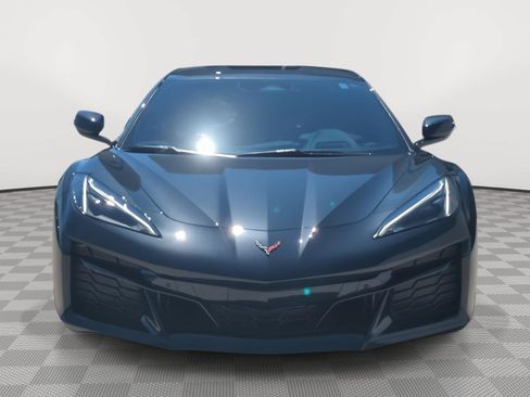 Used 2024 Chevrolet Corvette Z06 w/ Stealth Interior Trim Package RWD image 8