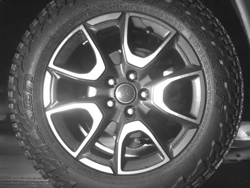 Used 2025 Jeep Compass Trailhawk image 15