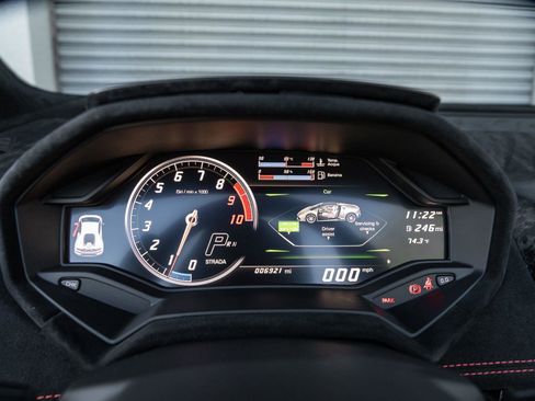 Used 2019 Lamborghini Huracan Performante image 58