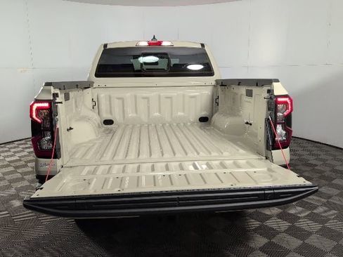 New 2025 Ford Ranger Lariat w/ Trailer Tow Package image 6