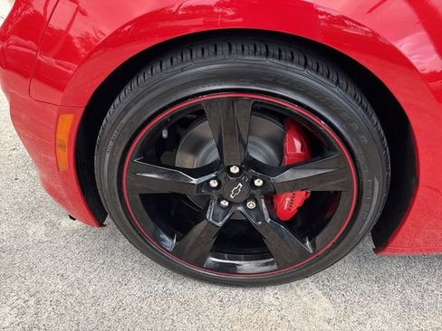 Used 2023 Chevrolet Camaro LT w/ RS Package RWD image 10