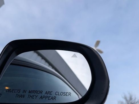 Used 2023 Jeep Cherokee Trailhawk w/ Trailer Tow Group image 28