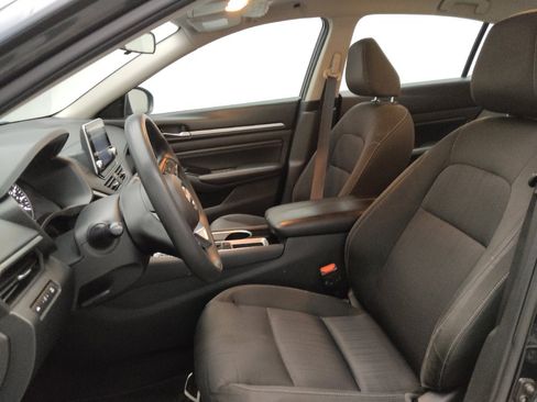 Used 2021 Nissan Altima 2.5 SV FWD image 17