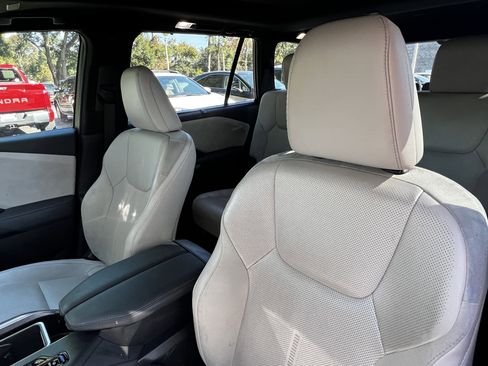 Used 2024 Lexus TX 350 AWD image 17