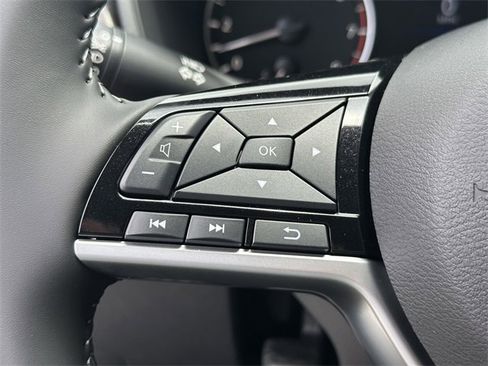 New 2025 Nissan Altima 2.5 SV w/ SV Premium Package image 19