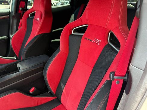 Used 2019 Honda Civic Type R image 30