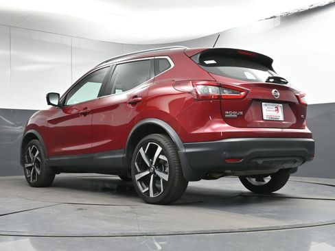 Used 2020 Nissan Rogue Sport SL w/ Premium Package image 31