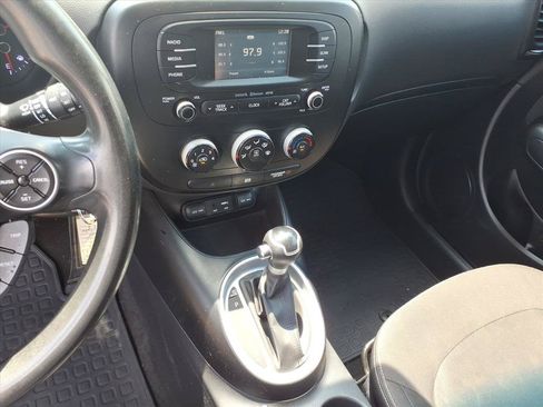 Used 2016 Kia Soul w/ Convenience Package FWD image 34