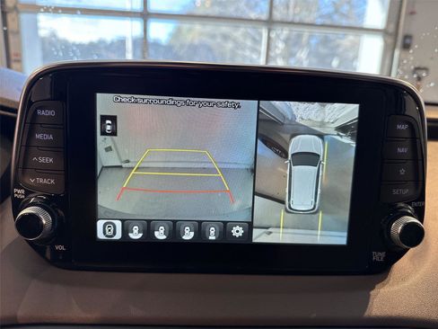 Used 2020 Hyundai Santa Fe Limited image 23