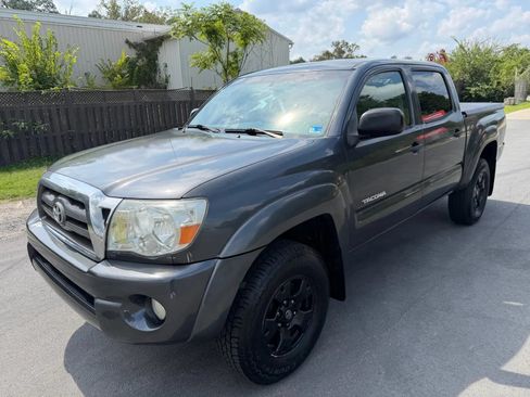 Used 2009 Toyota Tacoma 4x4 Double Cab image 1