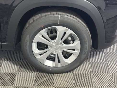 New 2026 Chevrolet Trax LS image 12