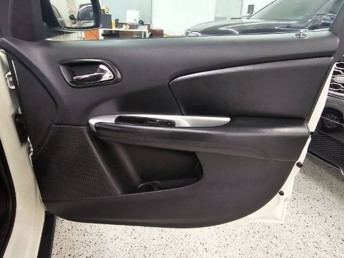 Used 2018 Dodge Journey SE w/ Connectivity Group image 27