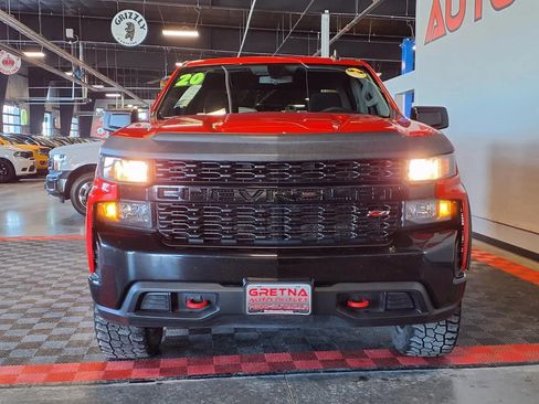Used 2020 Chevrolet Silverado 1500 Custom Trail Boss w/ Custom Convenience Package AWD/4WD image 2