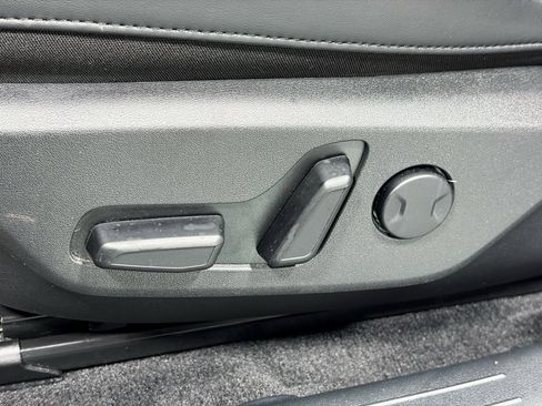 Used 2023 Kia EV6 Wind w/ Wind Technology Package image 6