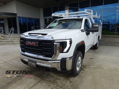 New 2026 GMC Sierra 2500 Pro w/ Convenience Package image 3