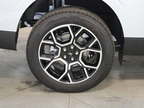 New 2026 Ford Maverick Lariat w/ 4K Tow Package image 13