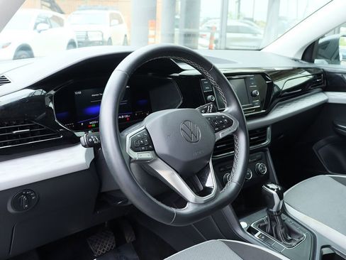 Used 2022 Volkswagen Taos S w/ IQ Drive S Package image 39