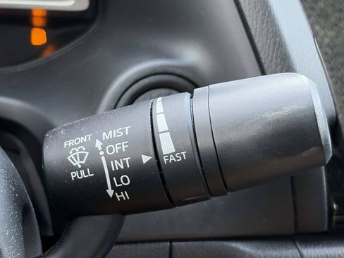 Used 2015 MAZDA MAZDA3 i Sport FWD image 25